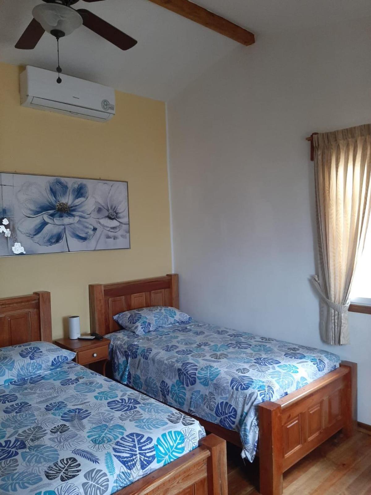 Hotel Faro Del Colibri Carenero Zewnętrze zdjęcie